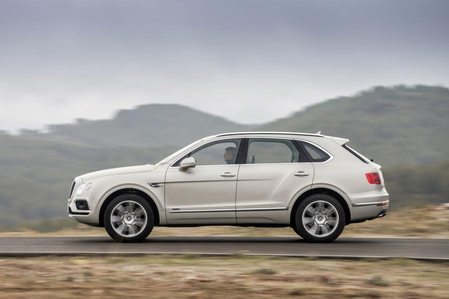  Bentley Bentayga Diesel 2016 года  (WW) (фото 98 из 107)